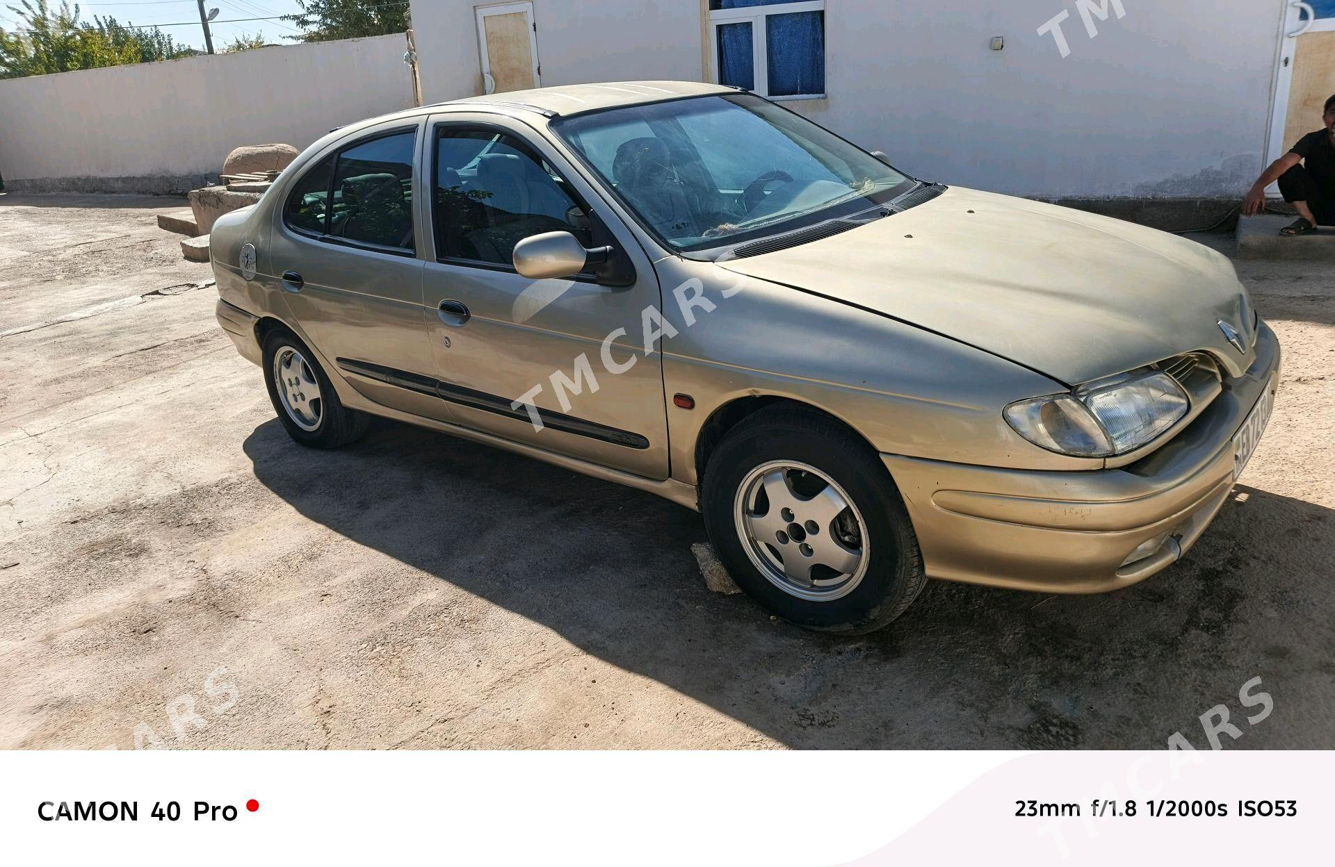 Renault Clio 1998 - 25 000 TMT - Tejen - img 5