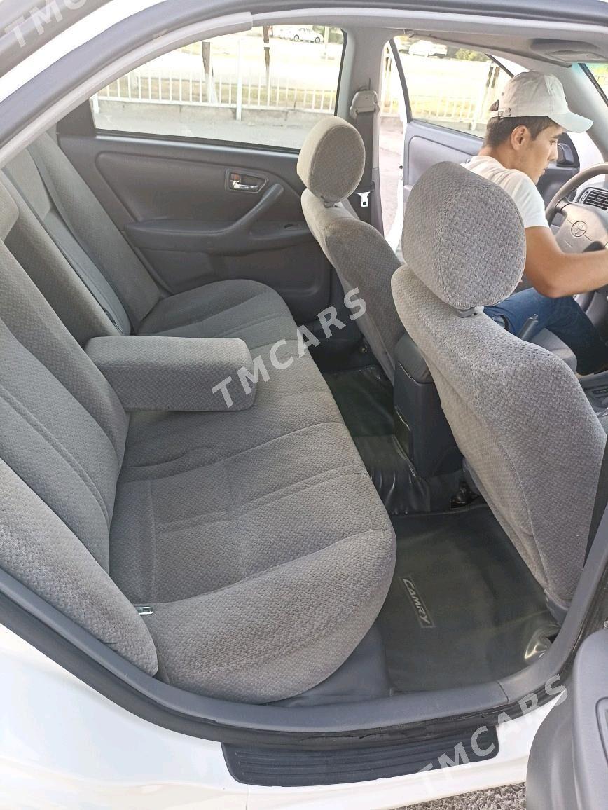 Toyota Camry 2000 - 145 000 TMT - Гаудан "А" - img 7