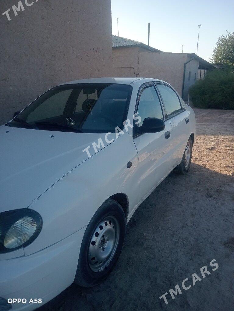 Daewoo Lanos 2002 - 32 000 TMT - Daşoguz - img 4