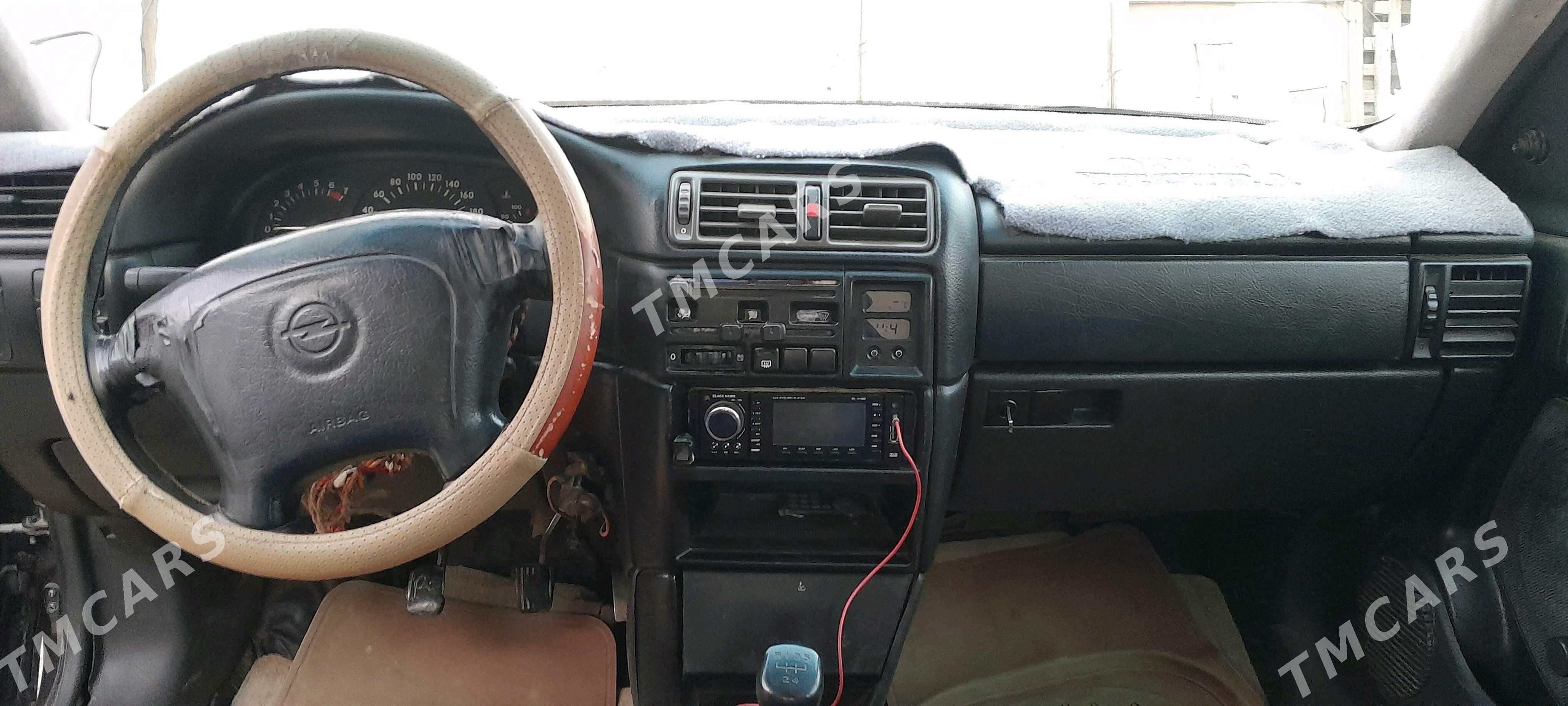 Opel Vectra 1995 - 25 000 TMT - Керки - img 2