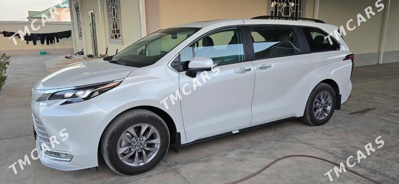 Toyota Sienna 2024 - 785 000 TMT - Ak bugdaý etraby - img 5