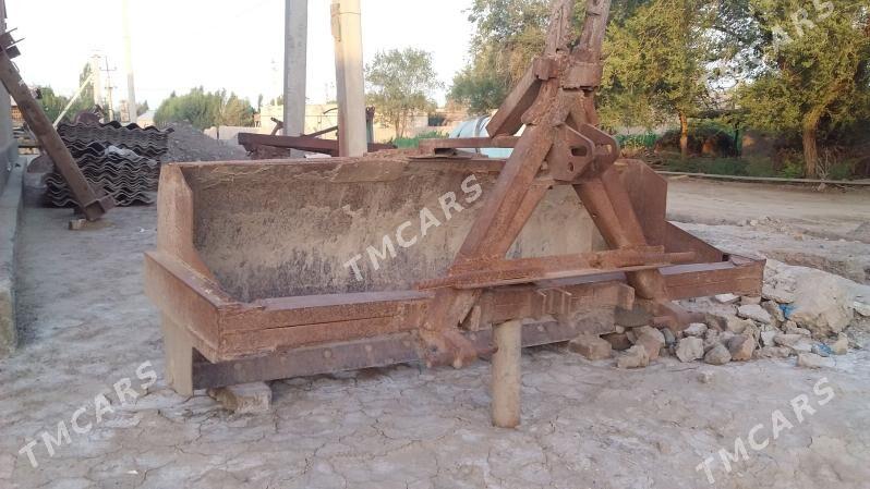 MTZ T-28 1993 - 50 000 TMT - Akdepe - img 5