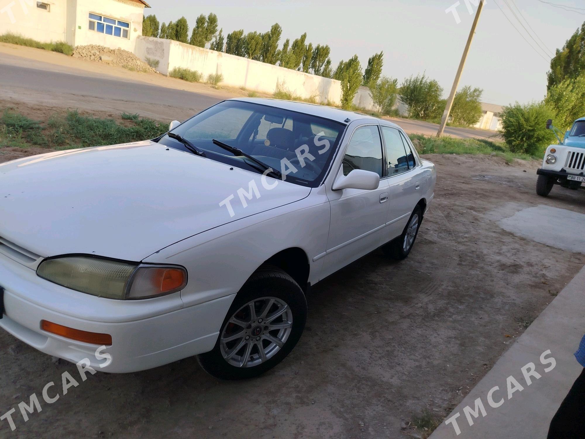 Toyota Camry 1996 - 110 000 TMT - Akdepe - img 3