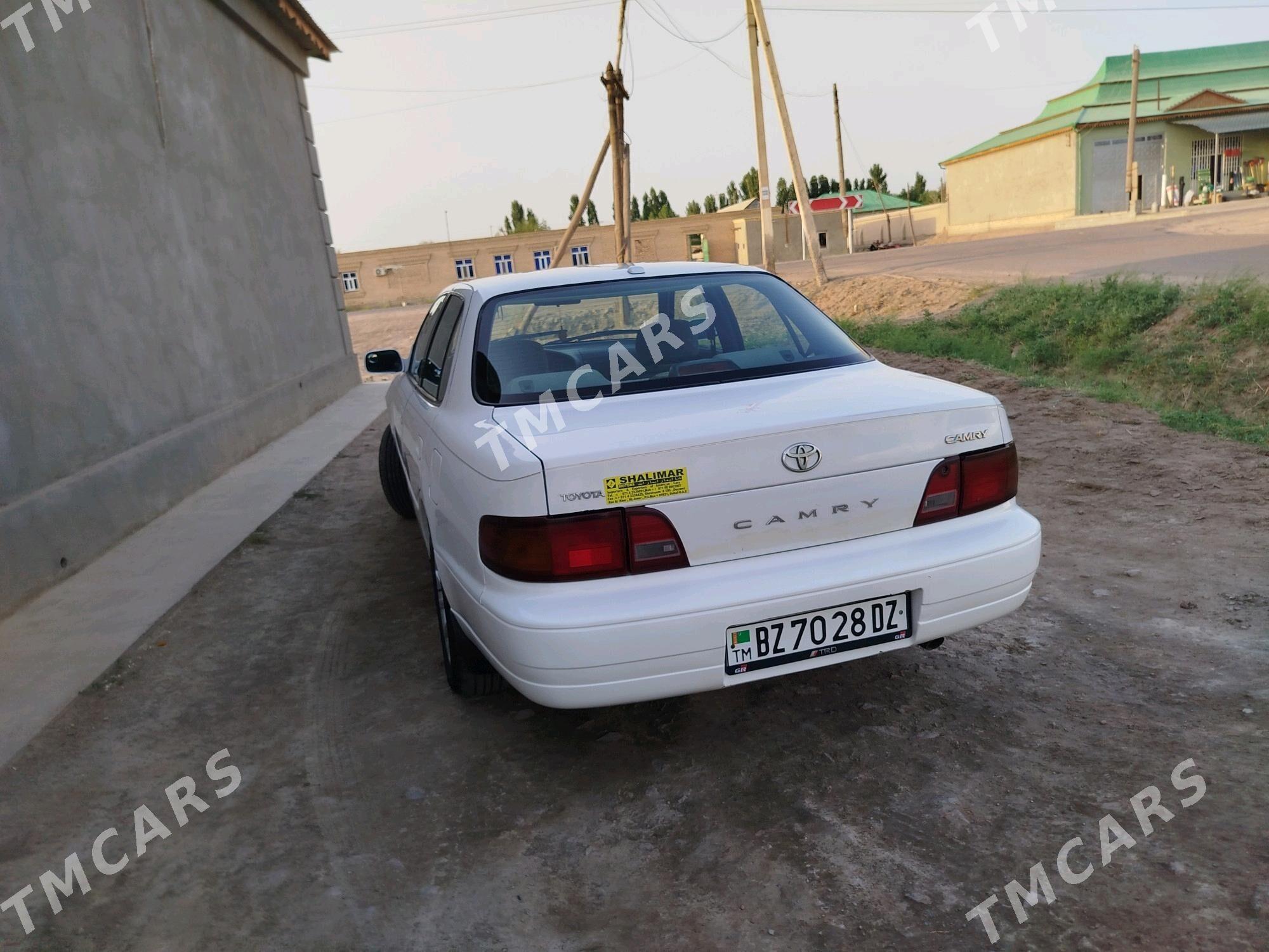 Toyota Camry 1996 - 110 000 TMT - Akdepe - img 4