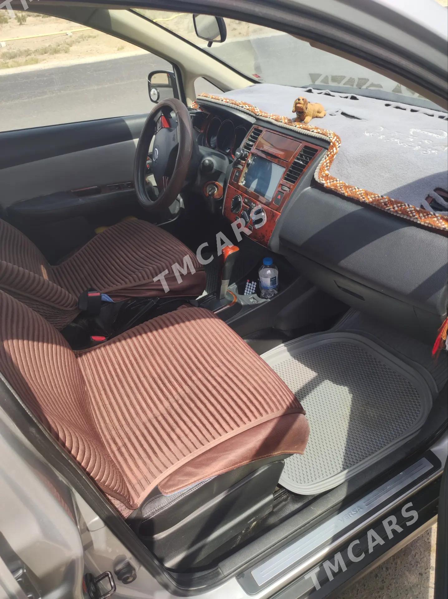 Nissan Versa 2010 - 110 000 TMT - Достлук - img 2
