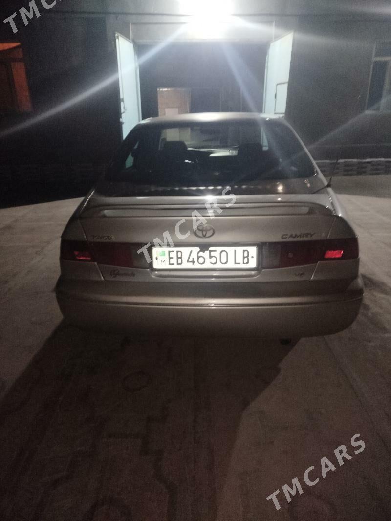 Toyota Camry 2000 - 120 000 TMT - Sakar - img 5
