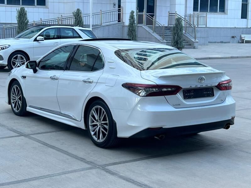 Toyota Camry 2021 - 335 000 TMT - Aşgabat - img 2