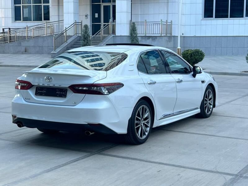 Toyota Camry 2021 - 335 000 TMT - Aşgabat - img 3