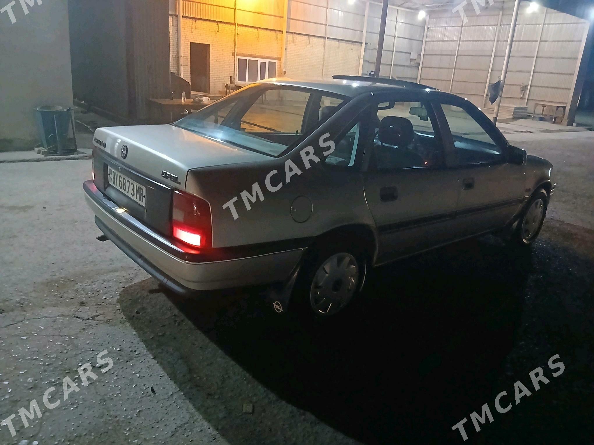 Opel Vectra 1991 - 40 000 TMT - Mary - img 8