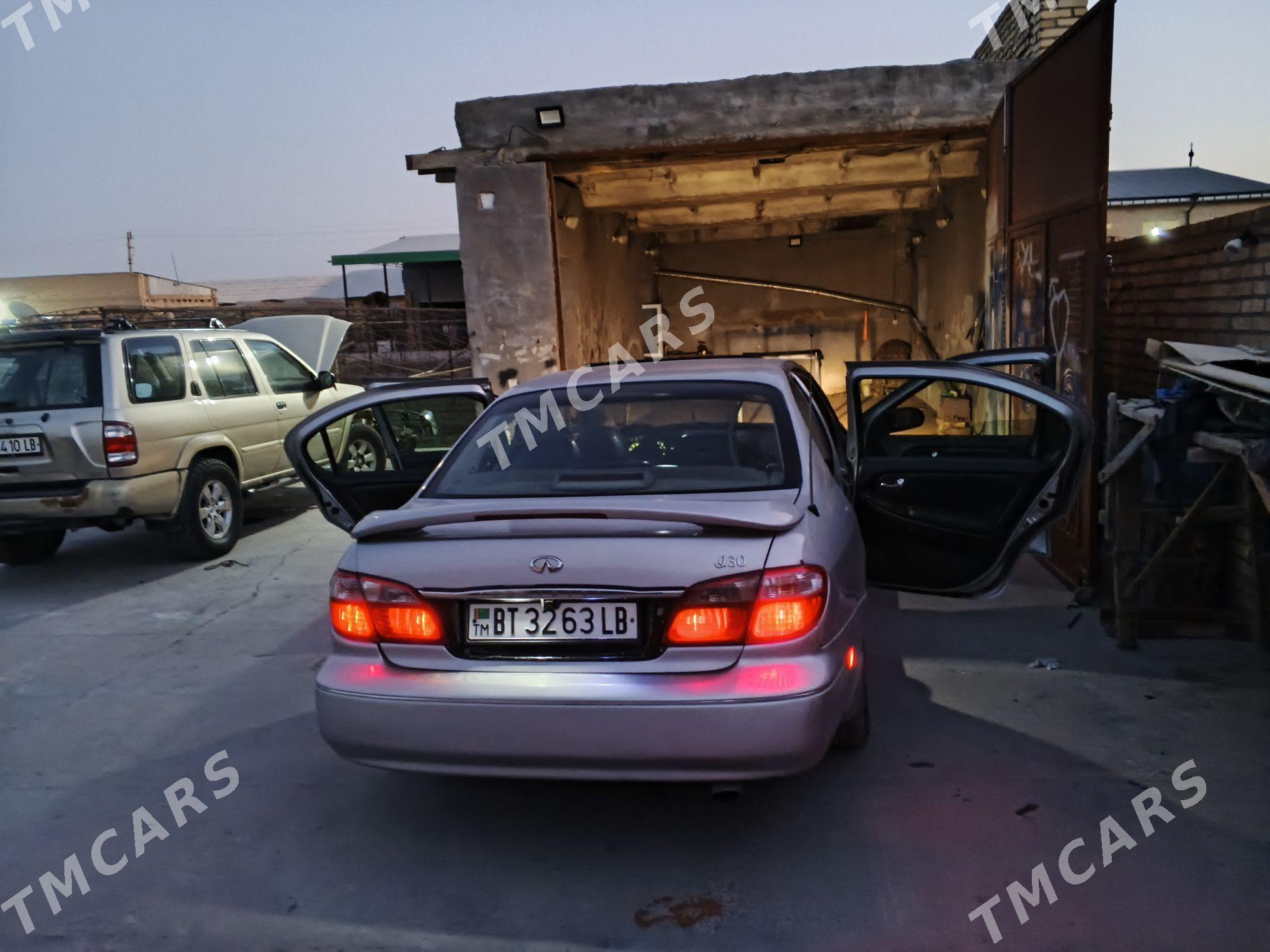 Infiniti I30 2000 - 80 000 TMT - Türkmenabat - img 2