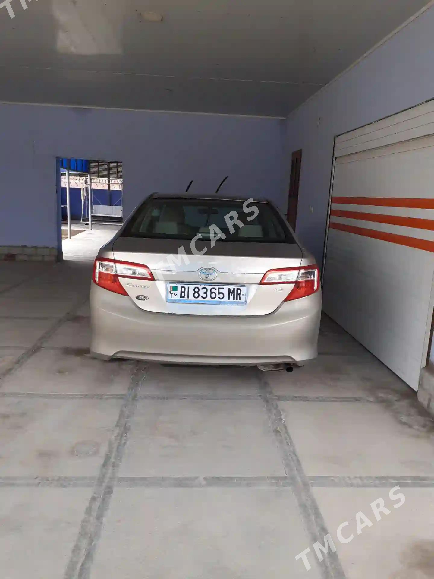 Toyota Camry 2014 - 220 000 TMT - Мургап - img 7