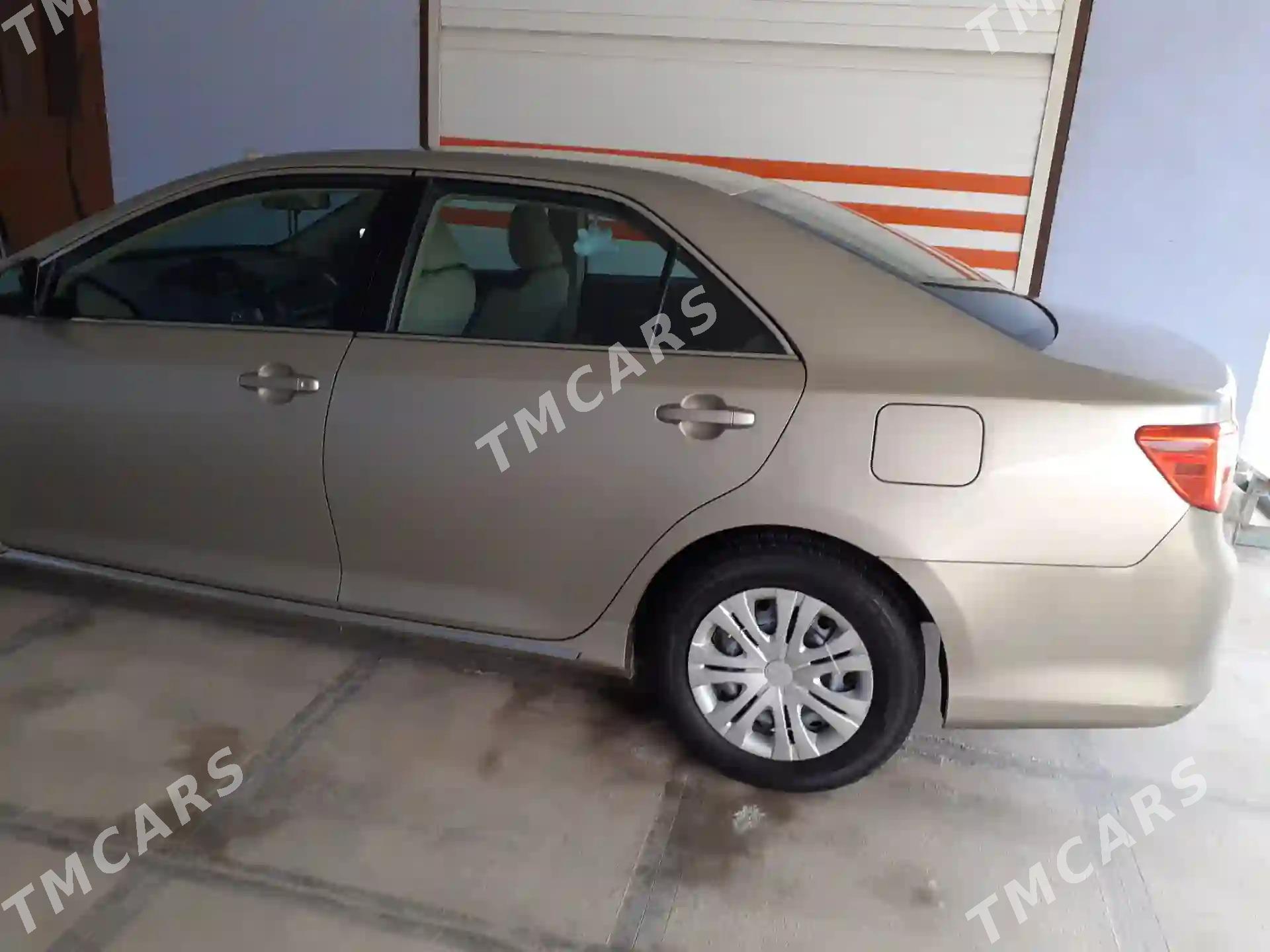 Toyota Camry 2014 - 220 000 TMT - Мургап - img 5