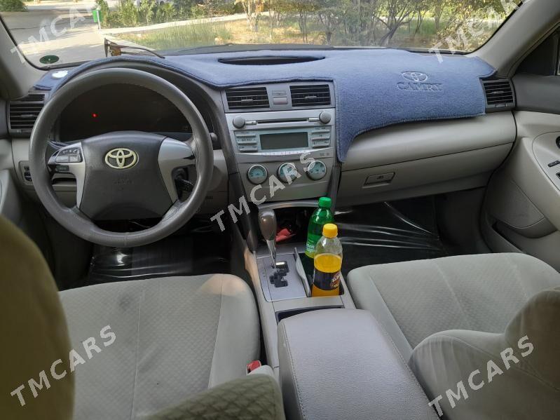 Toyota Camry 2007 - 170 000 TMT - 9 мкр - img 3