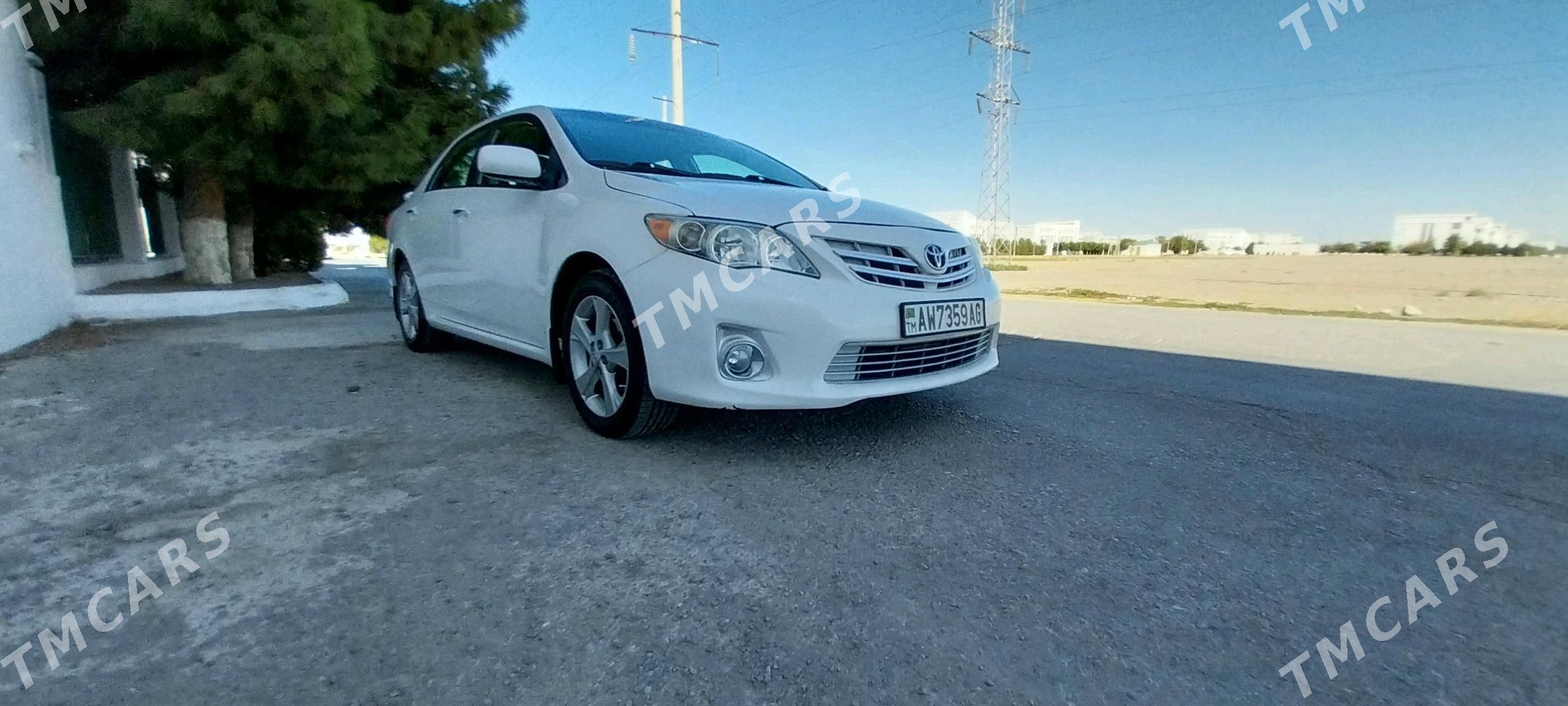 Toyota Corolla 2011 - 158 000 TMT - Aşgabat - img 4