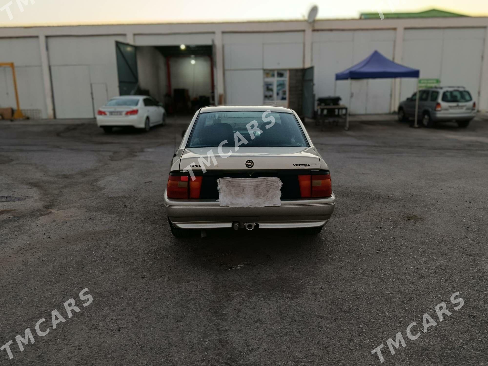 Opel Vectra 1989 - 28 000 TMT - Ak bugdaý etraby - img 7