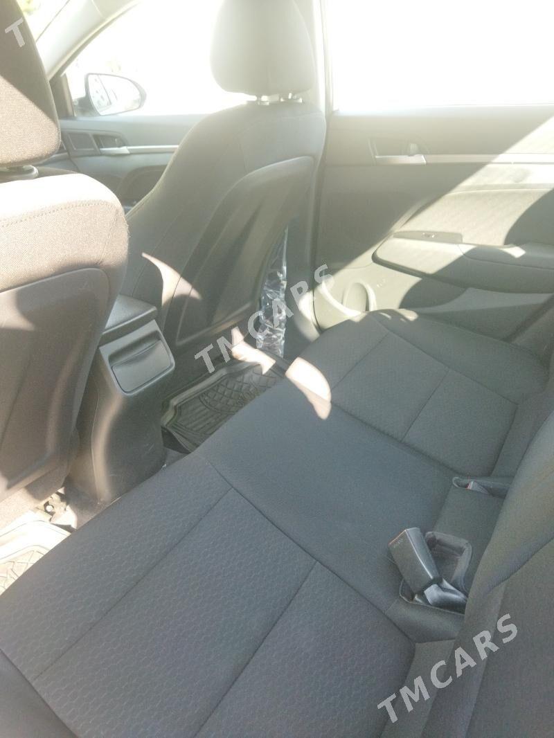 Hyundai Elantra 2020 - 232 000 TMT - Aşgabat - img 4