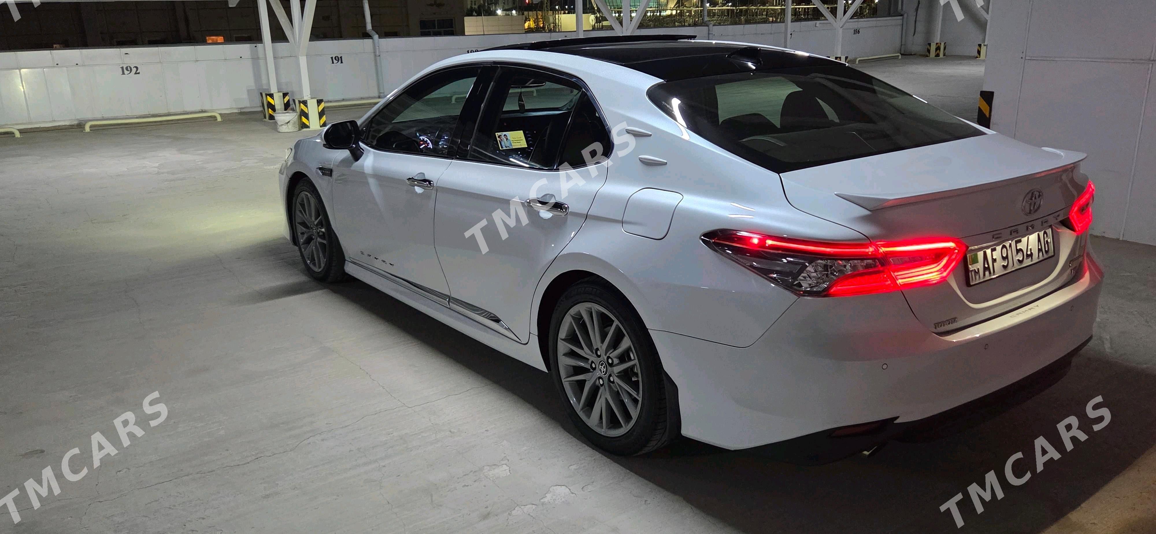 Toyota Camry 2018 - 395 000 TMT - Мир 5 - img 3