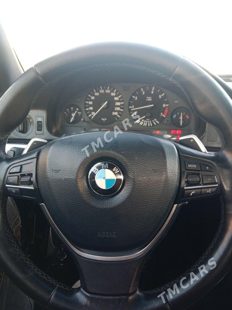 BMW E39 2002 - 135 000 TMT - Türkmenbaşy - img 3