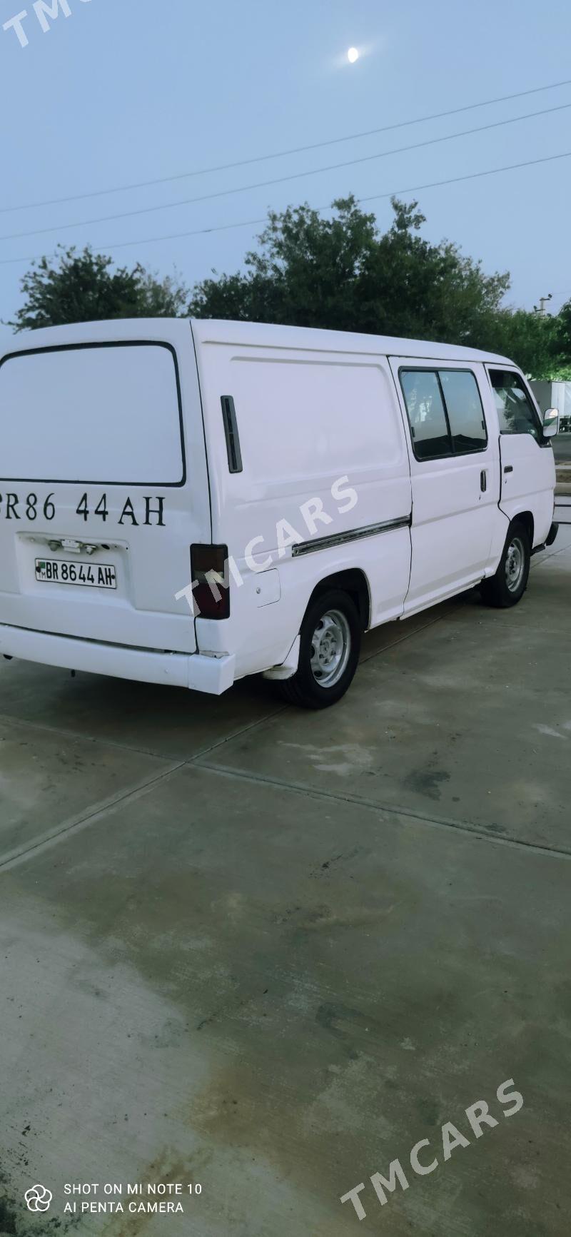 Nissan Urvan 1997 - 45 000 TMT - Tejen - img 1