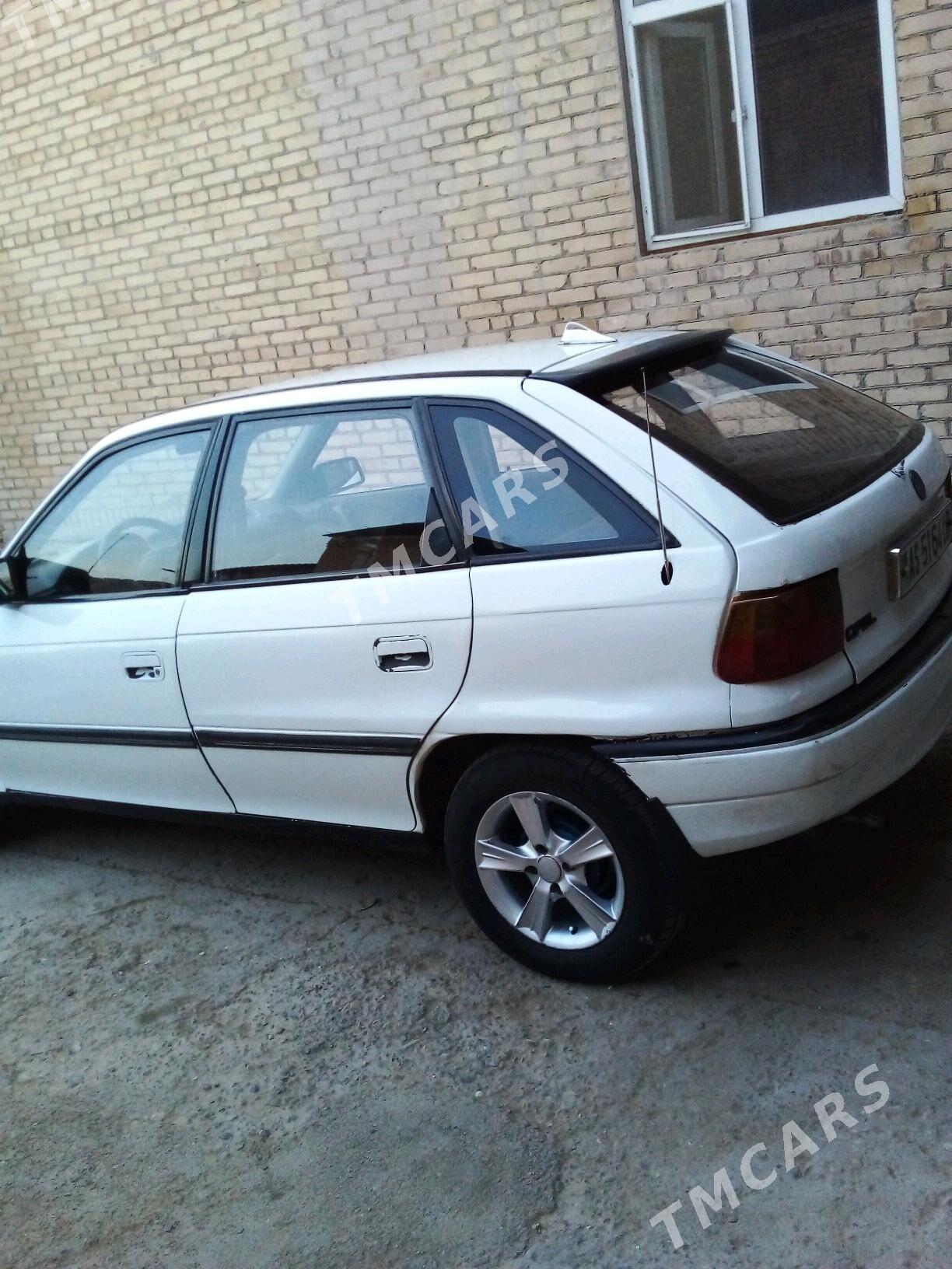 Opel Astra 1992 - 30 000 TMT - Туркменабат - img 3