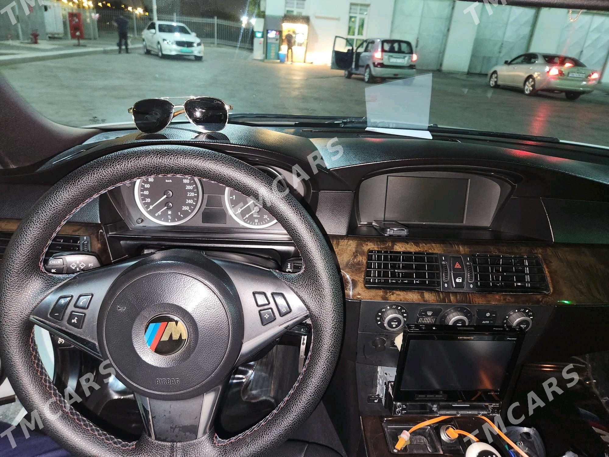 BMW 520 2004 - 165 000 TMT - Aşgabat - img 4