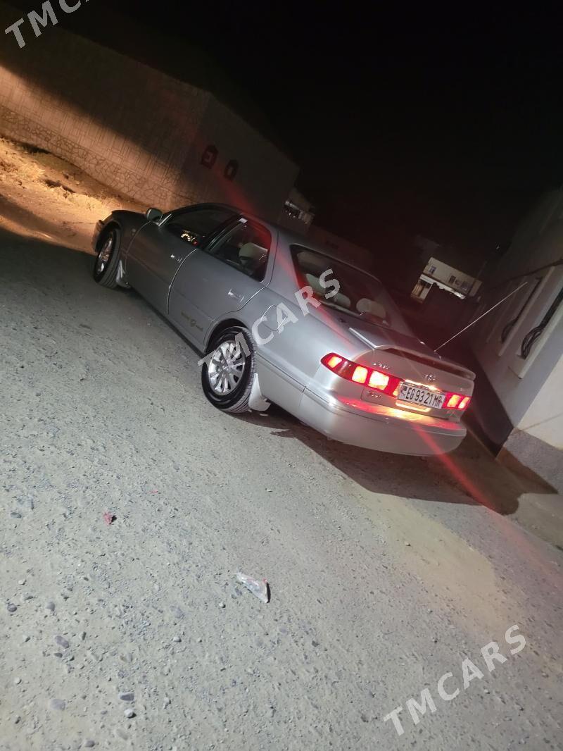 Toyota Camry 2000 - 160 000 TMT - Мары - img 3