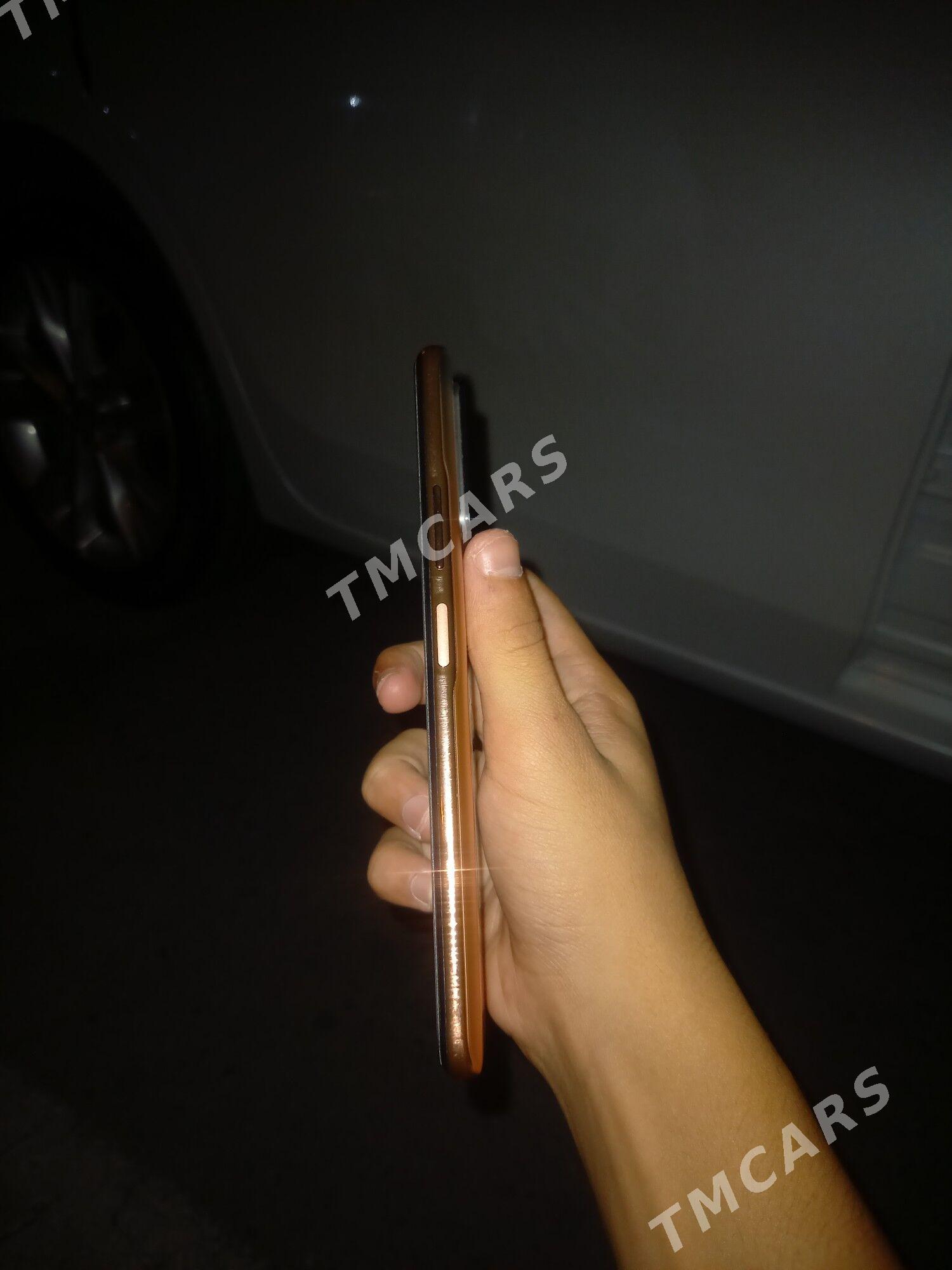 Redmi not 10 pro - Ким район - img 2