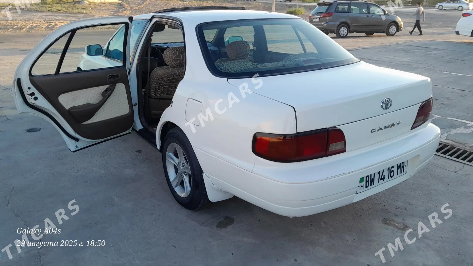 Toyota Camry 1996 - 75 000 TMT - Туркменабат - img 3
