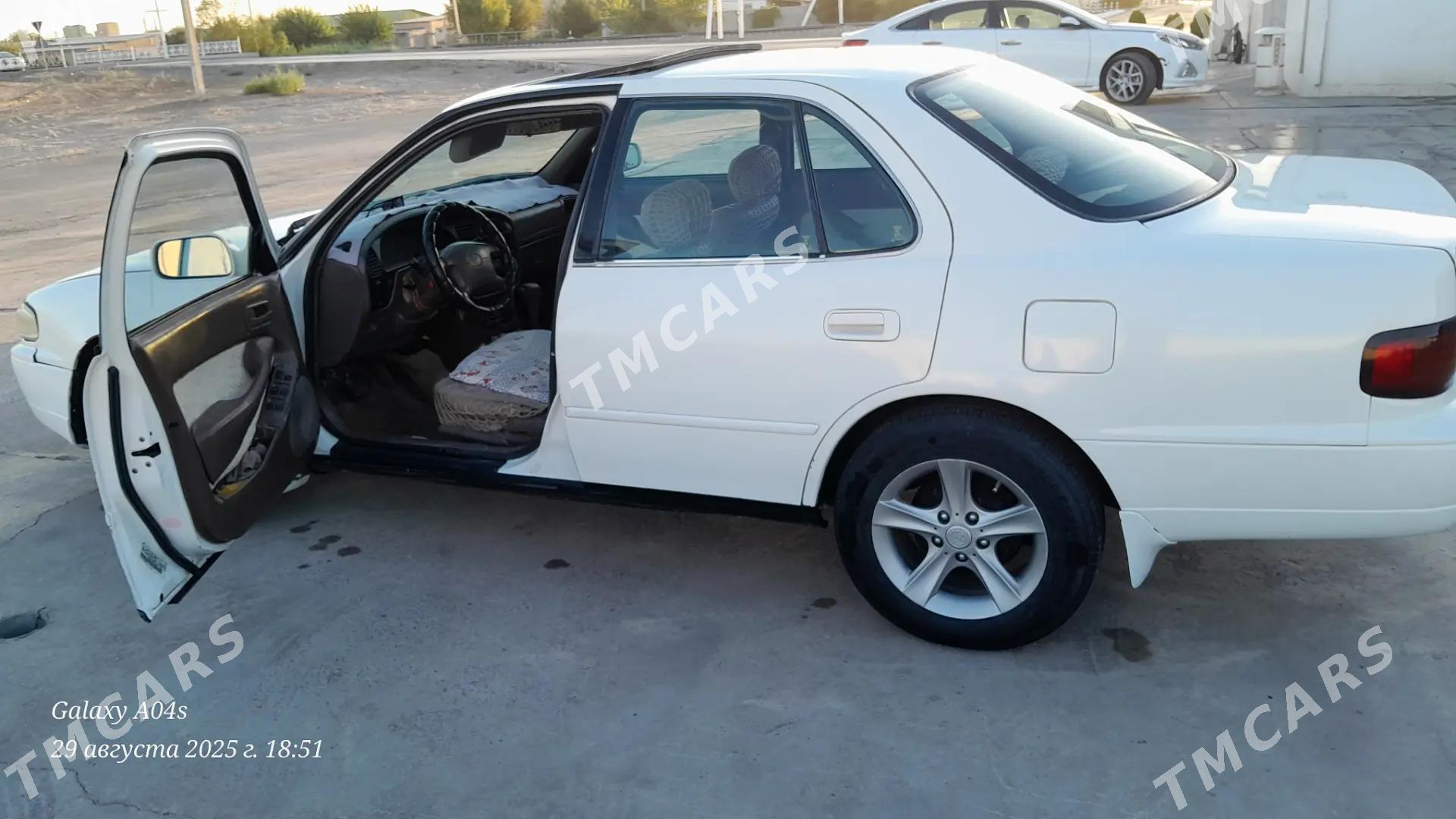 Toyota Camry 1996 - 75 000 TMT - Туркменабат - img 2