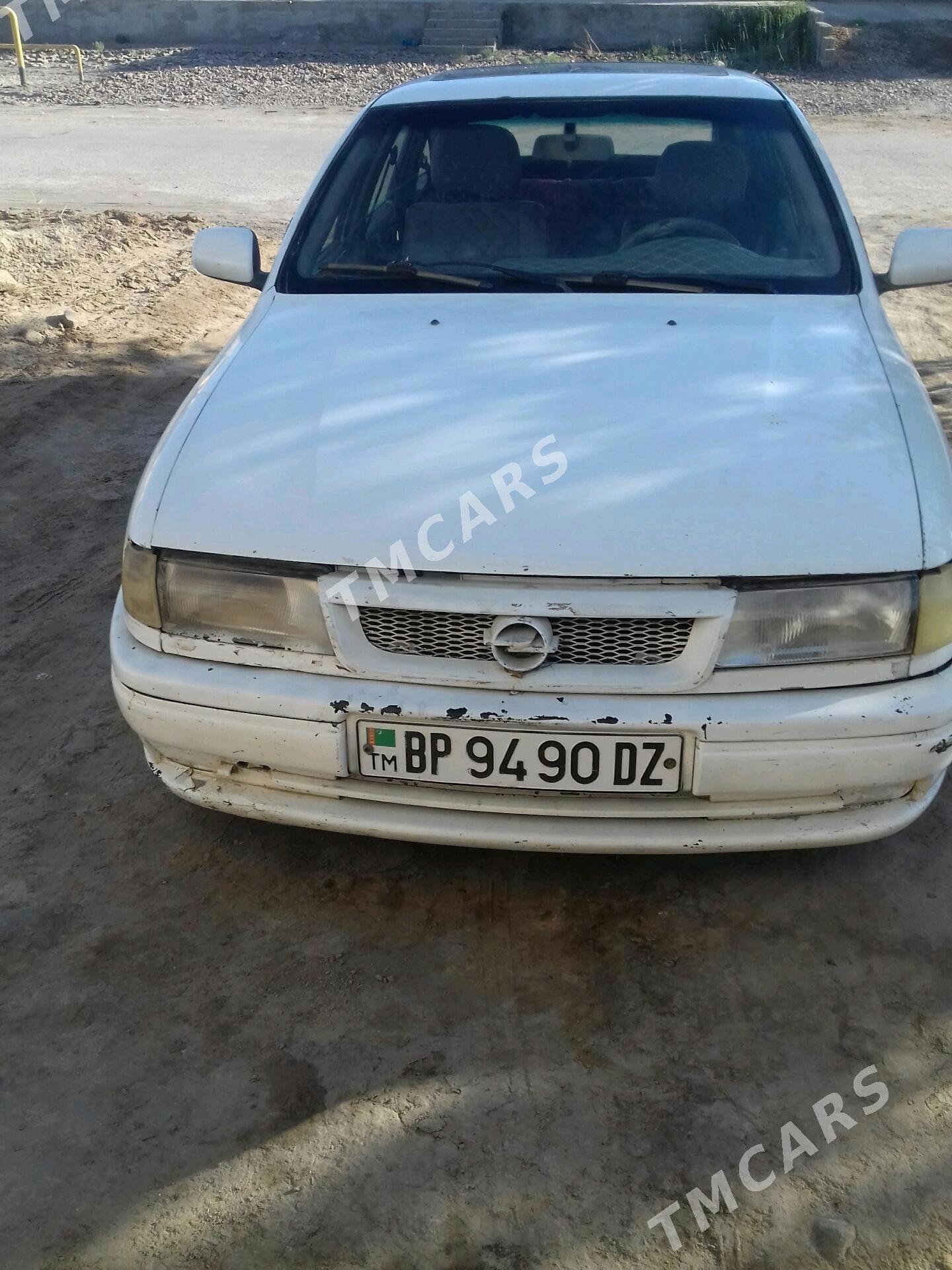 Opel Vectra 1995 - 18 000 TMT - Дашогуз - img 3