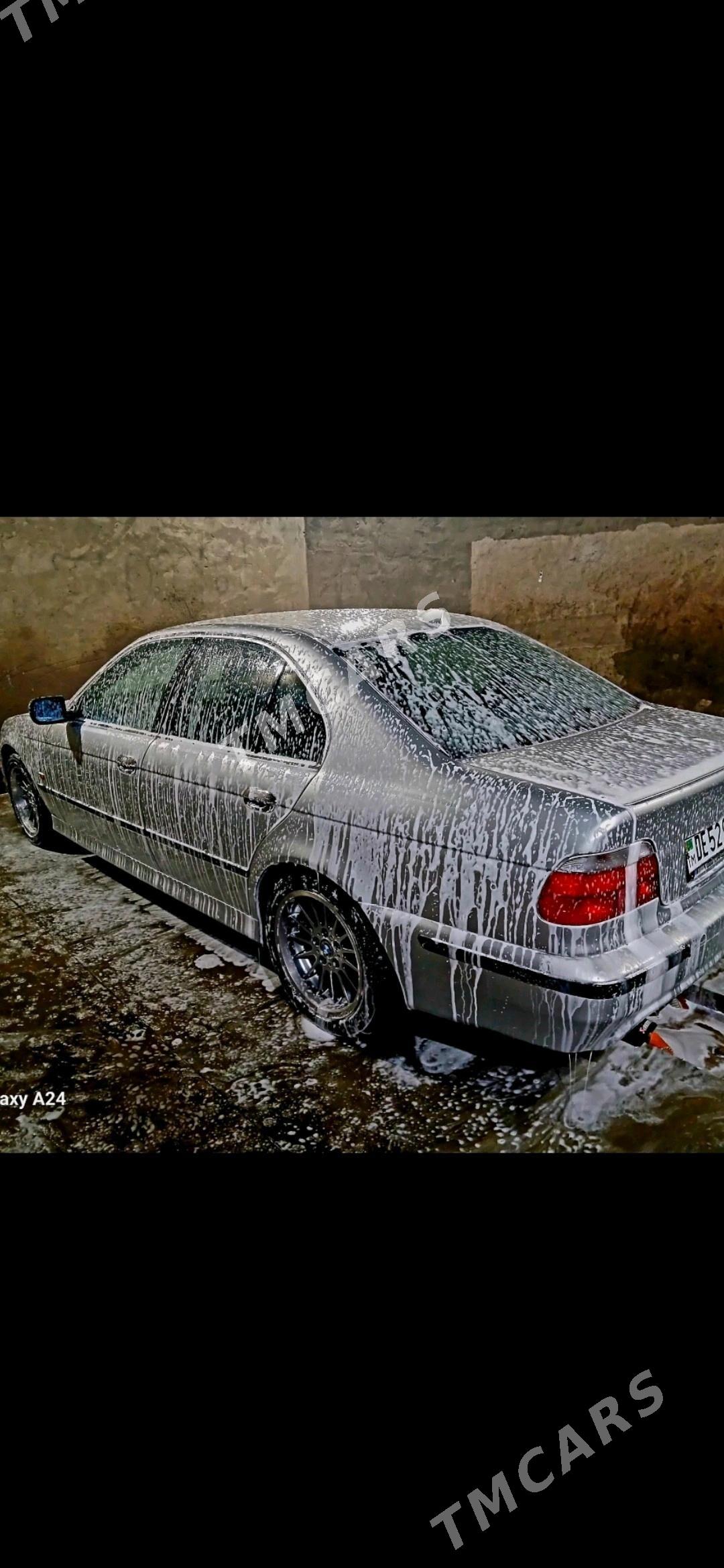 BMW E39 1999 - 130 000 TMT - Мары - img 3