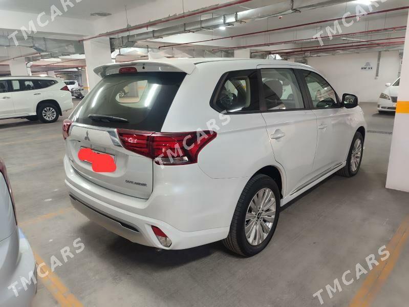 Mitsubishi Outlander 2022 - 300 000 TMT - Теджен - img 4