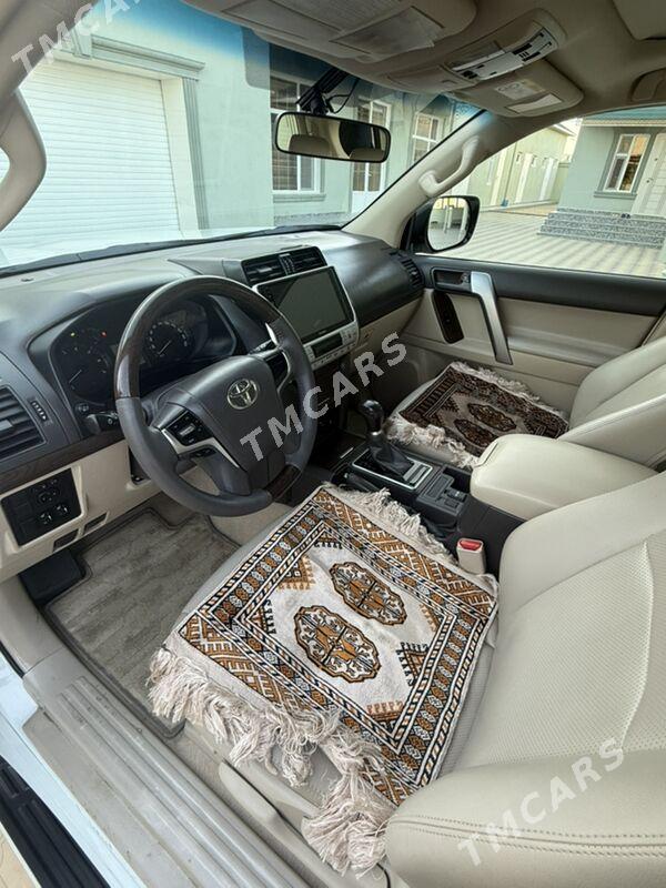 Toyota Land Cruiser Prado 2021 - 899 000 TMT - Гумдаг - img 5
