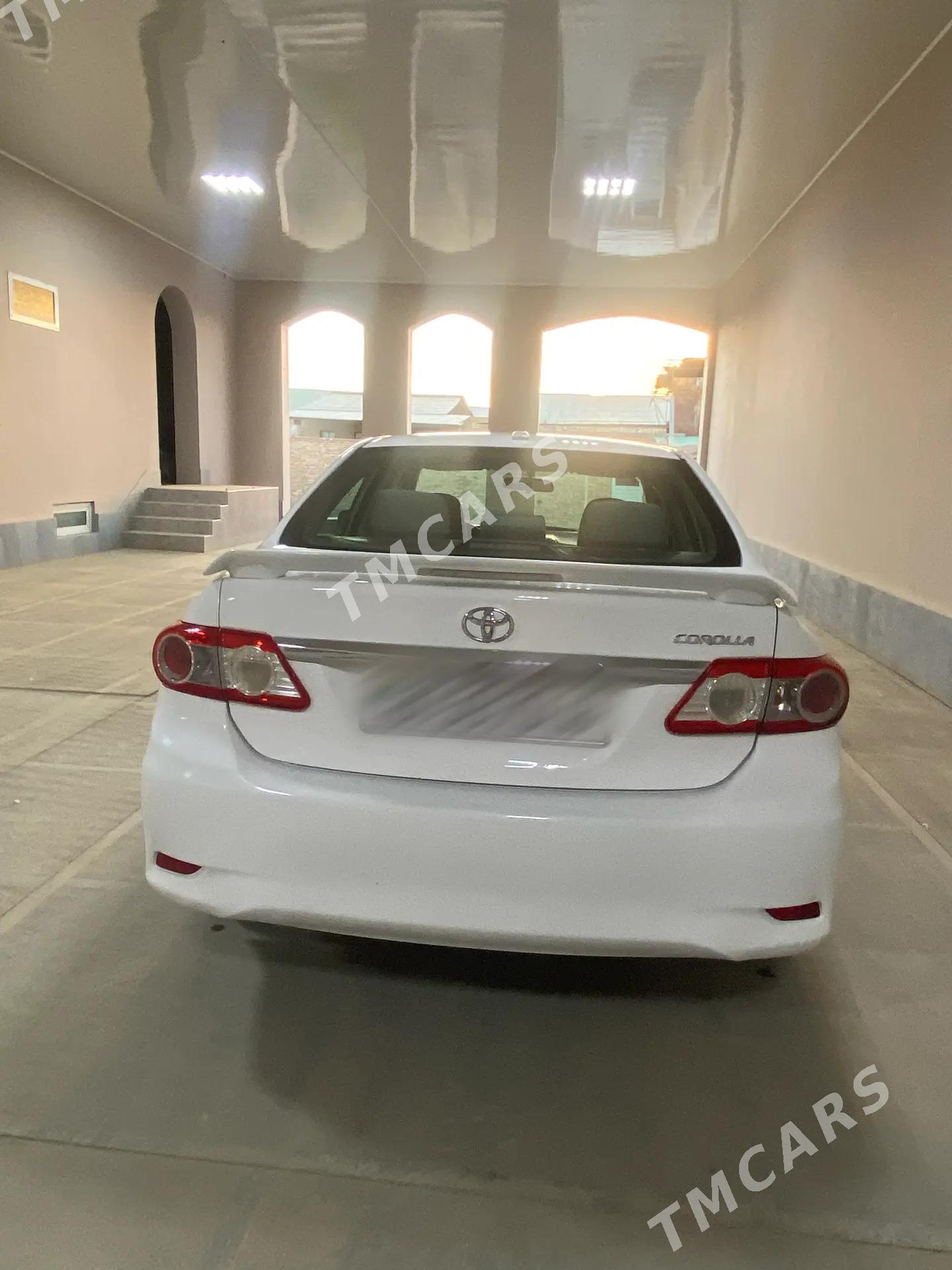 Toyota Corolla 2012 - 170 000 TMT - Türkmenabat - img 4