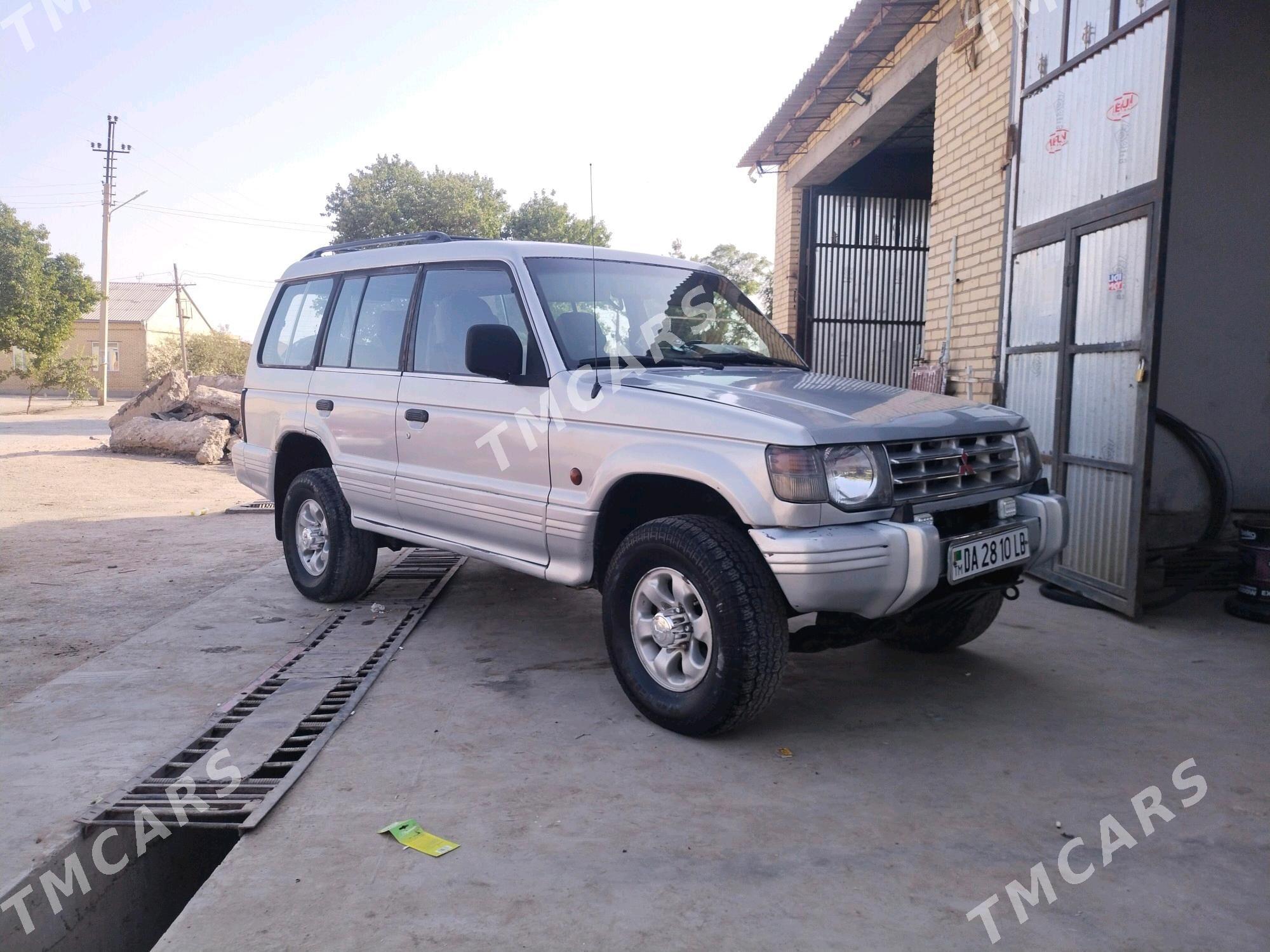 Mitsubishi Pajero 1995 - 65 000 TMT - Saýat - img 4