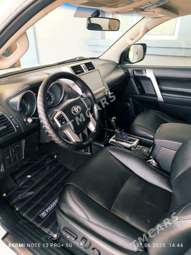 Toyota Land Cruiser Prado 2014 - 570 000 TMT - Туркменабат - img 4