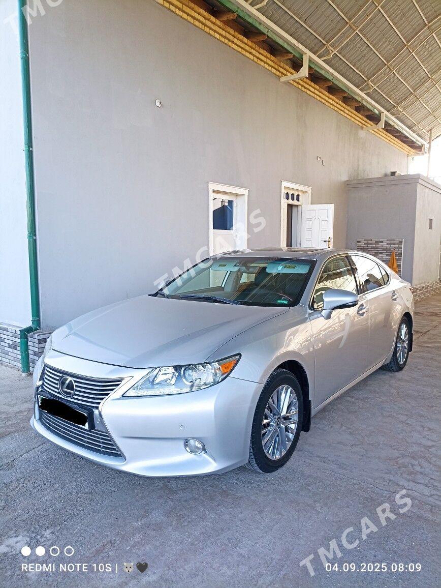 Lexus ES 350 2014 - 320 000 TMT - Гурбансолтан Едже - img 3