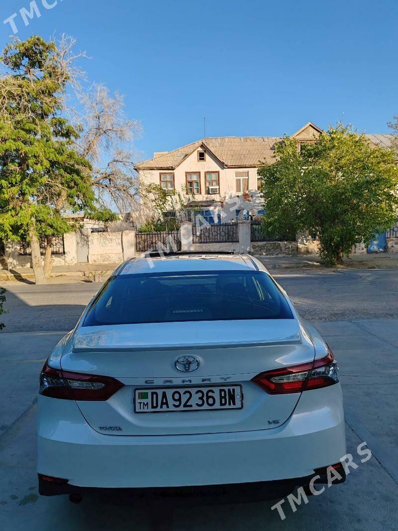 Toyota Camry 2022 - 490 000 TMT - Balkanabat - img 3