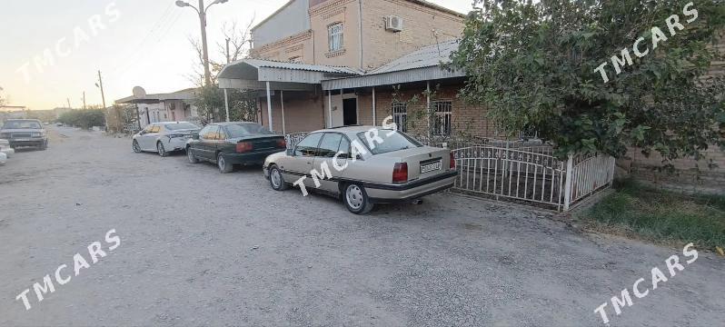 Opel Omega 1991 - 22 000 TMT - Türkmenabat - img 2