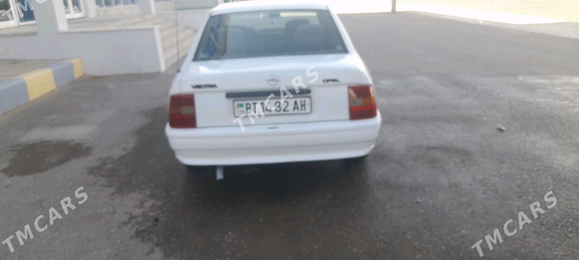 Opel Vectra 1990 - 32 000 TMT - Бабадайхан - img 3