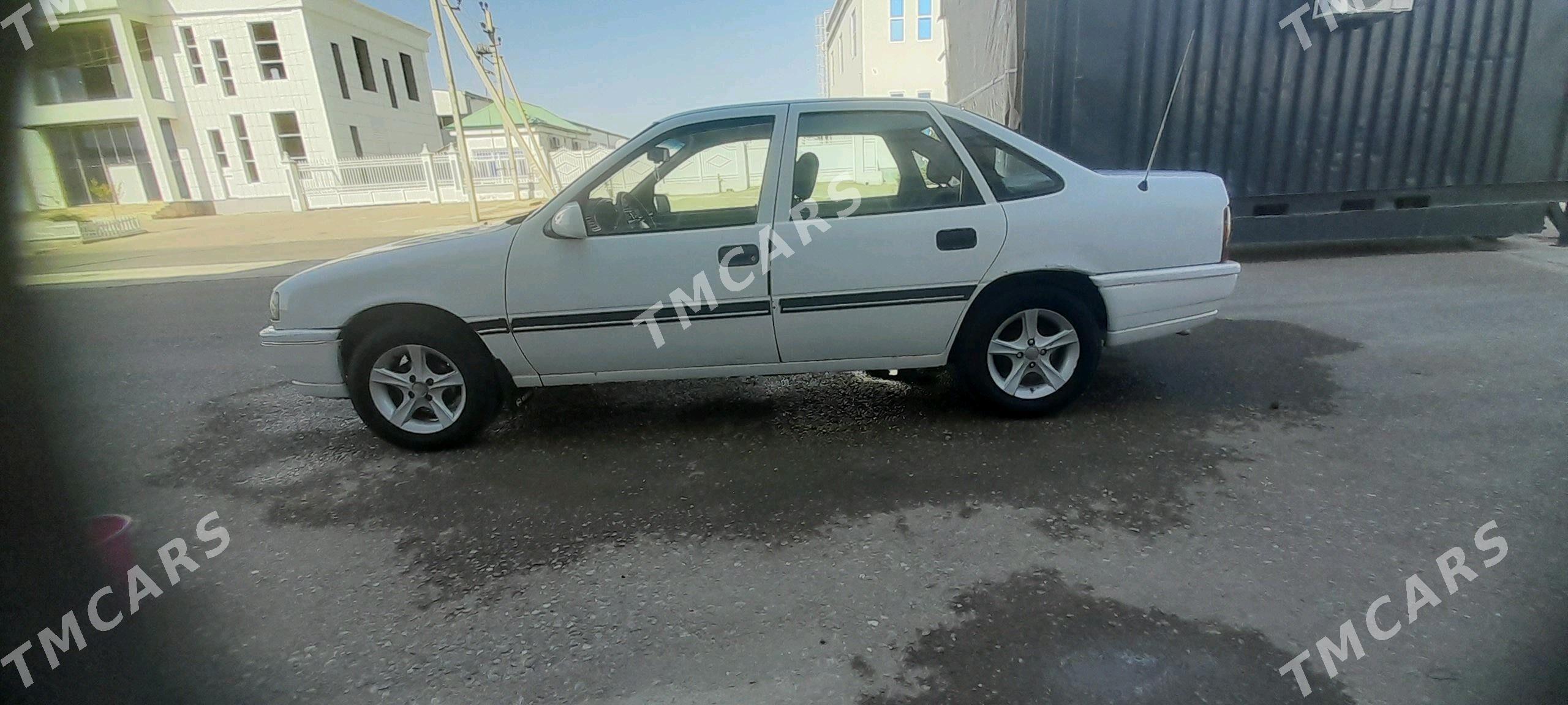 Opel Vectra 1990 - 32 000 TMT - Бабадайхан - img 4