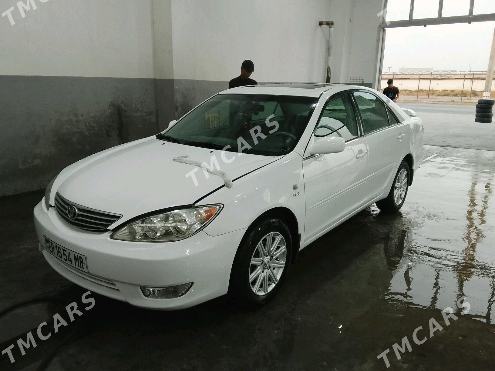 Toyota Camry 2003 - 180 000 TMT - Мары - img 4