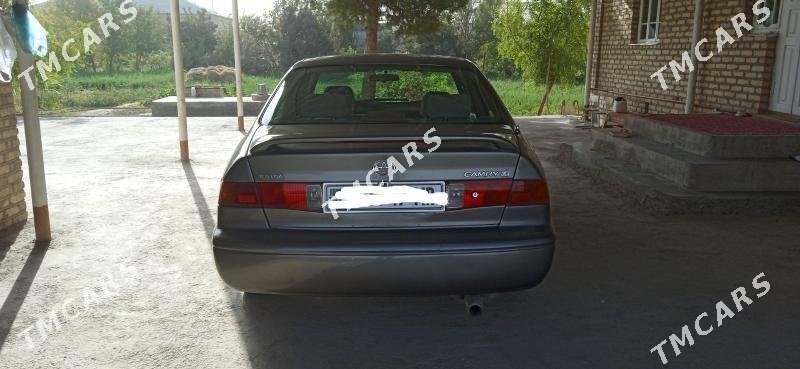 Toyota Camry 2000 - 110 000 TMT - Сакарчага - img 4