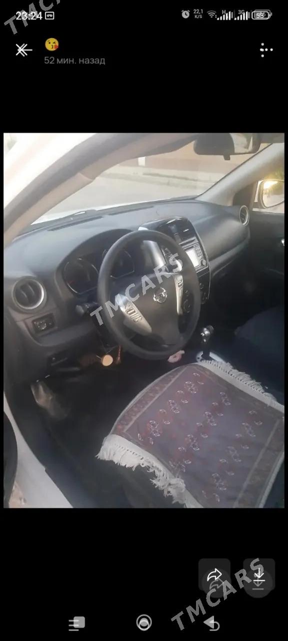 Nissan Versa 2017 - 130 000 TMT - Гёкдепе - img 2