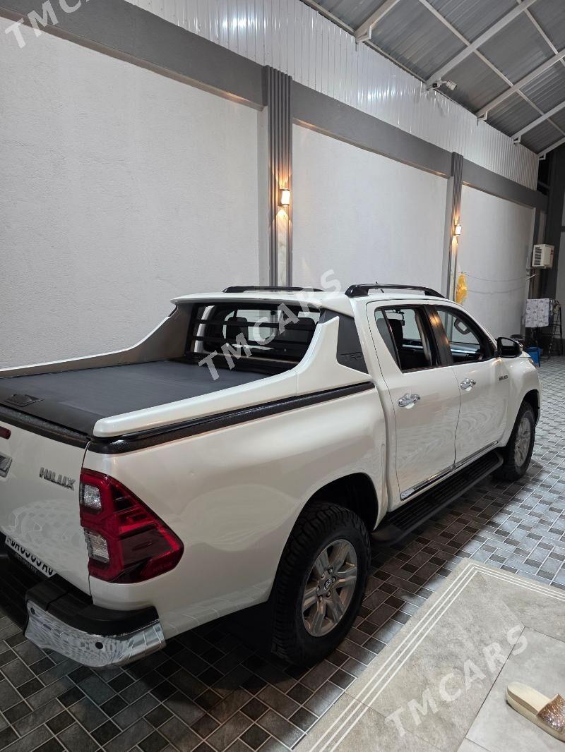 Toyota Hilux 2022 - 568 400 TMT - Arzuw - img 4