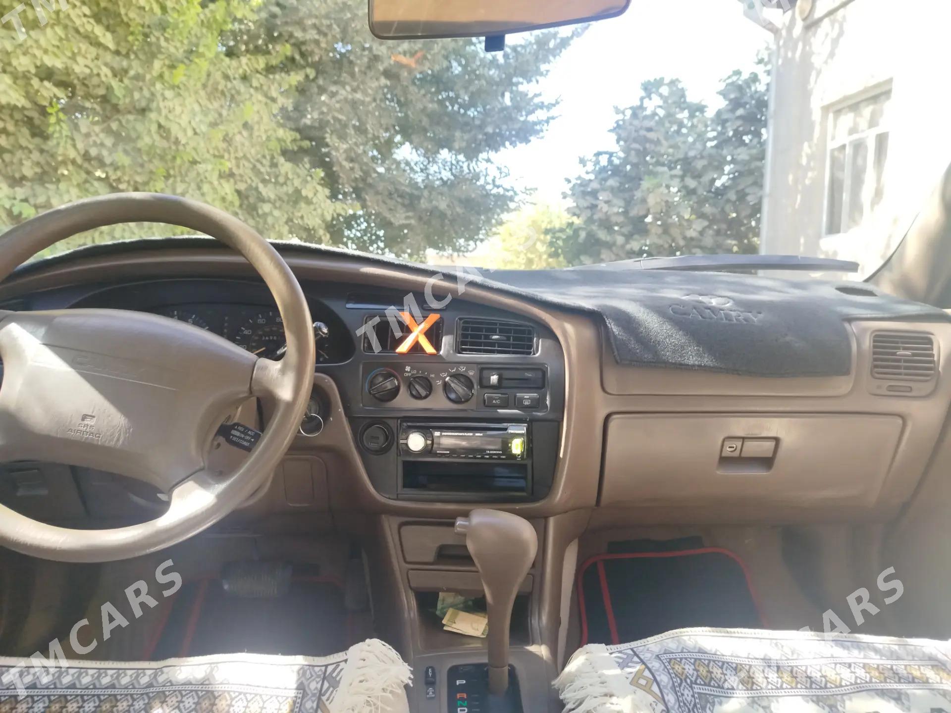 Toyota Camry 1996 - 105 000 TMT - Mary - img 3
