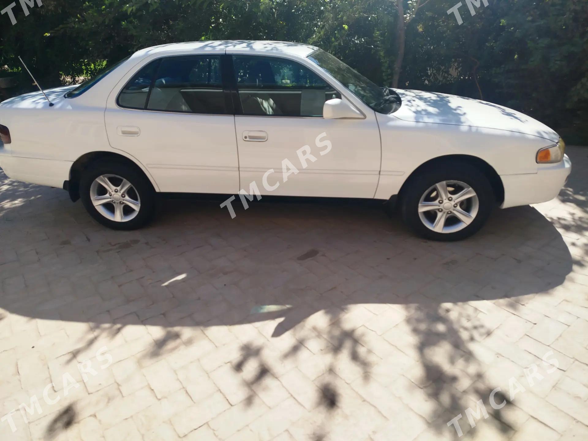 Toyota Camry 1996 - 105 000 TMT - Mary - img 2