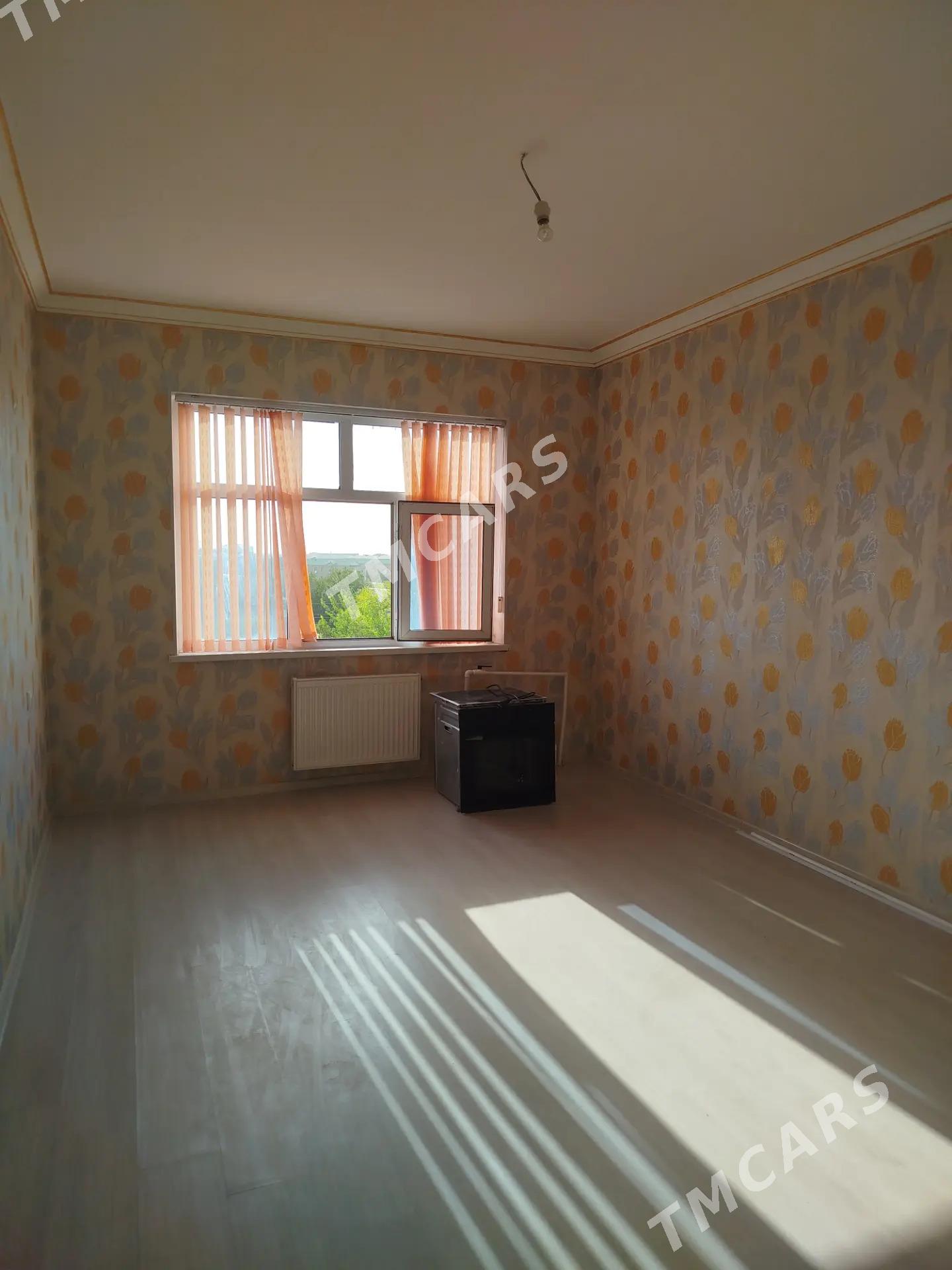 Продаю элитку в 1ом микрорайон - Туркменабат - img 3