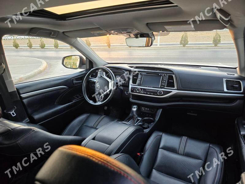 Toyota Highlander 2019 - 480 000 TMT - Балканабат - img 3
