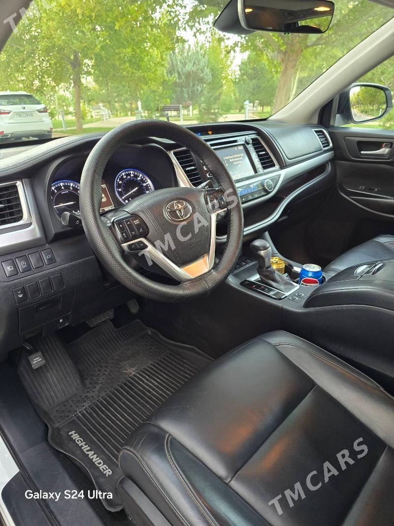 Toyota Highlander 2018 - 470 000 TMT - Хитровка - img 2